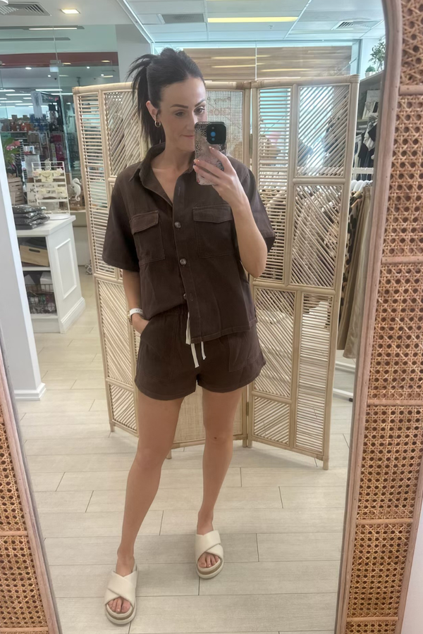 CHOCOLATE SHORTS SET