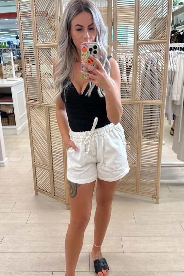 THE POCKET SHORTS - WHITE