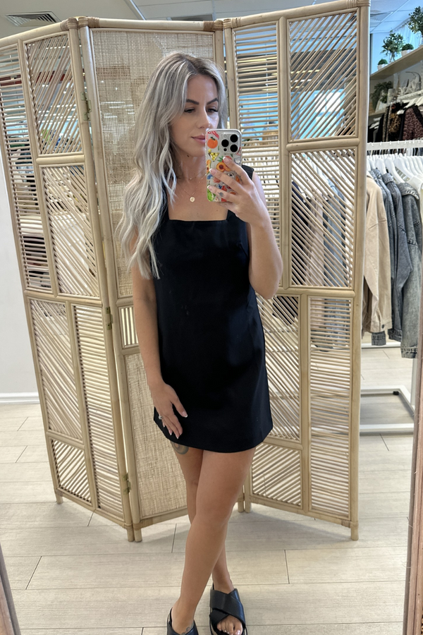 TIA DRESS