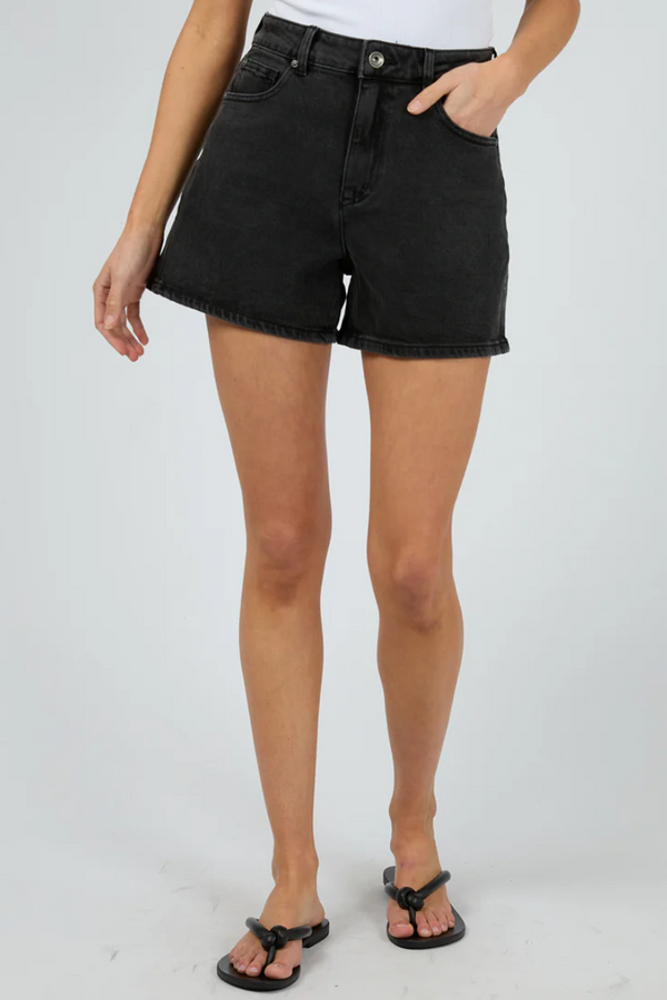 KYIA SHORTS - BLACK